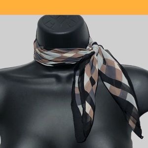 Vintage Casual Corner Silk Sea Foam/Tan Neck Scarf